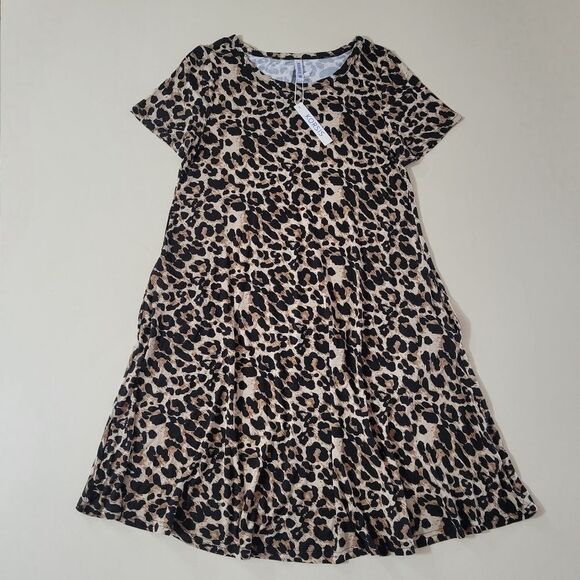 Korsis Animal Print Round Neck Swing Short Sleeve Jersey Dress - Picture 5 of 16
